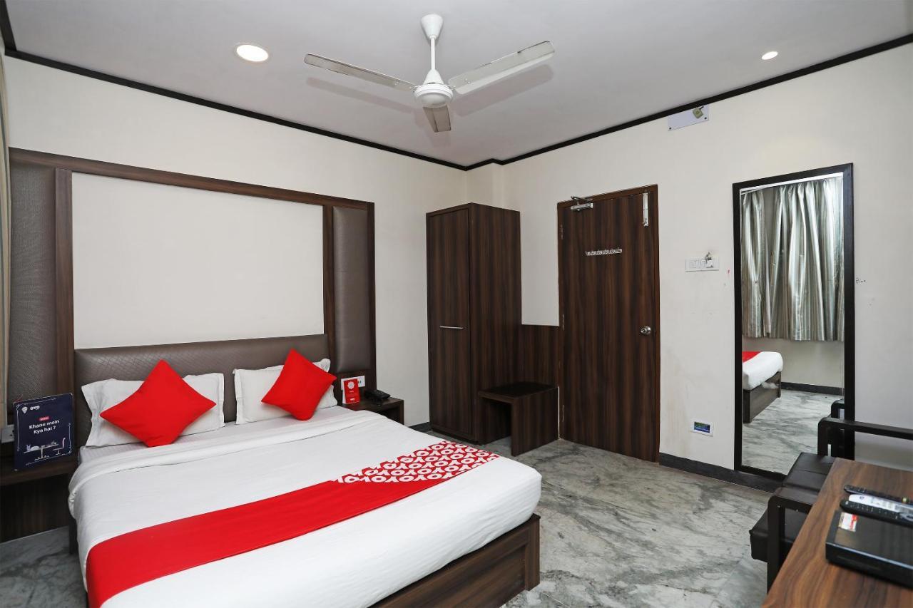 Oyo 15966 Hotel Shivam Калькутта Экстерьер фото